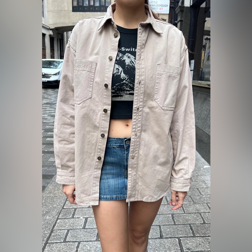 🍍Brandy Melville🍍 Brown Button-Up Shirt. Size S